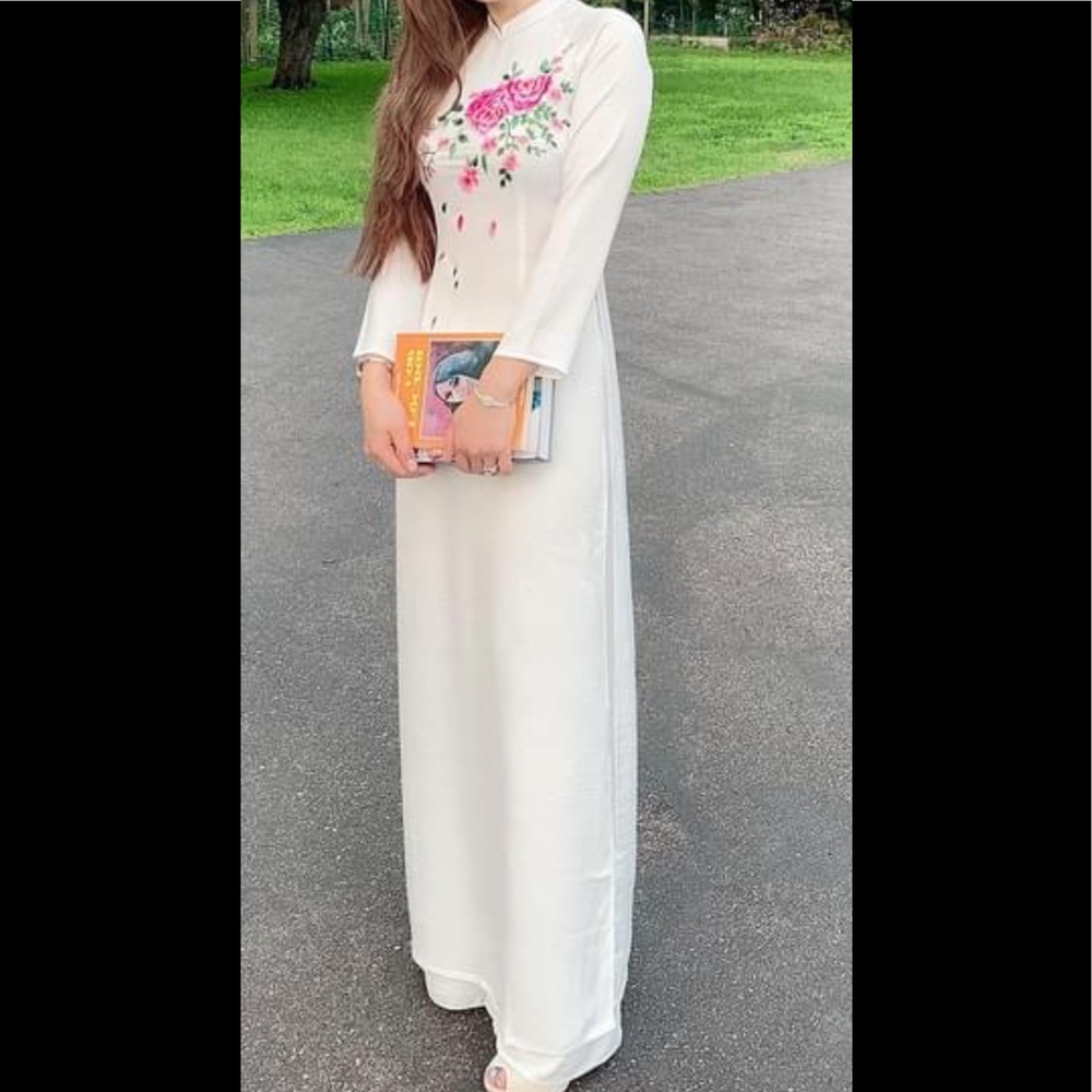 Vietnamese ao dai and pant set size S